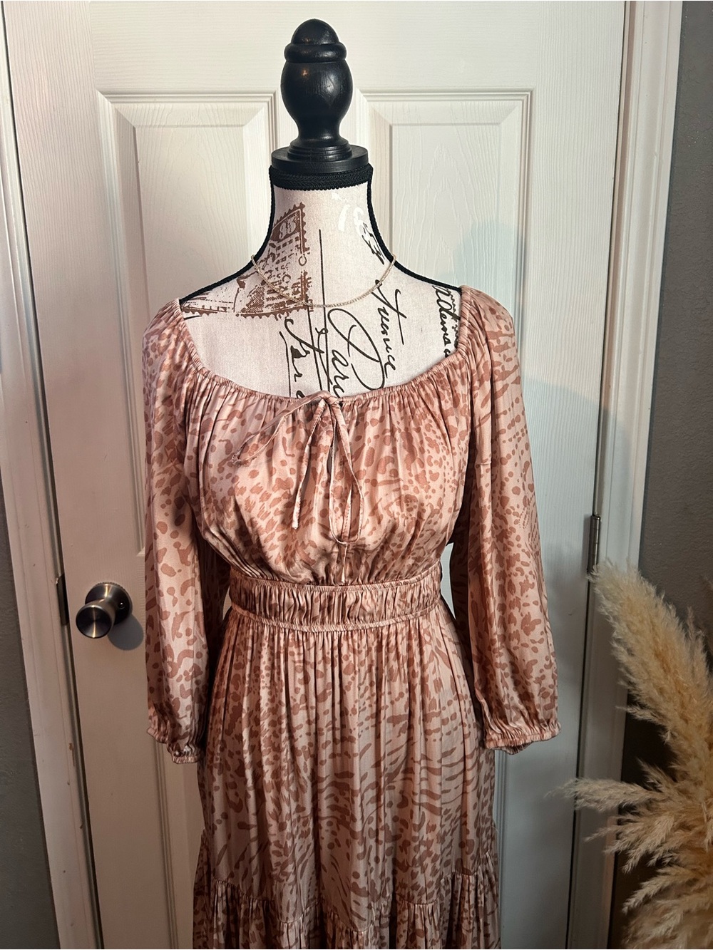 Leopard print midi dress